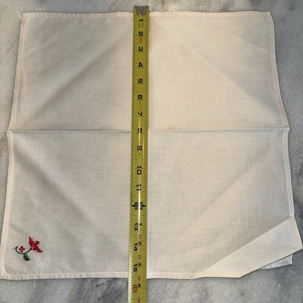 Set Of 7 Vintage embroidered Cloth Napkins With Pink Flowers